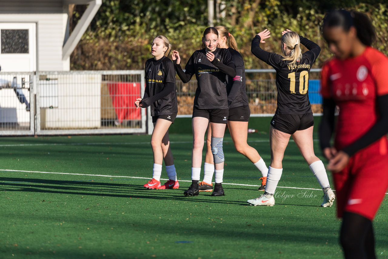 Bild 392 - wBJ VfL Pinneberg2 - Eimsbuttler TV 3 : Ergebnis: 5:0